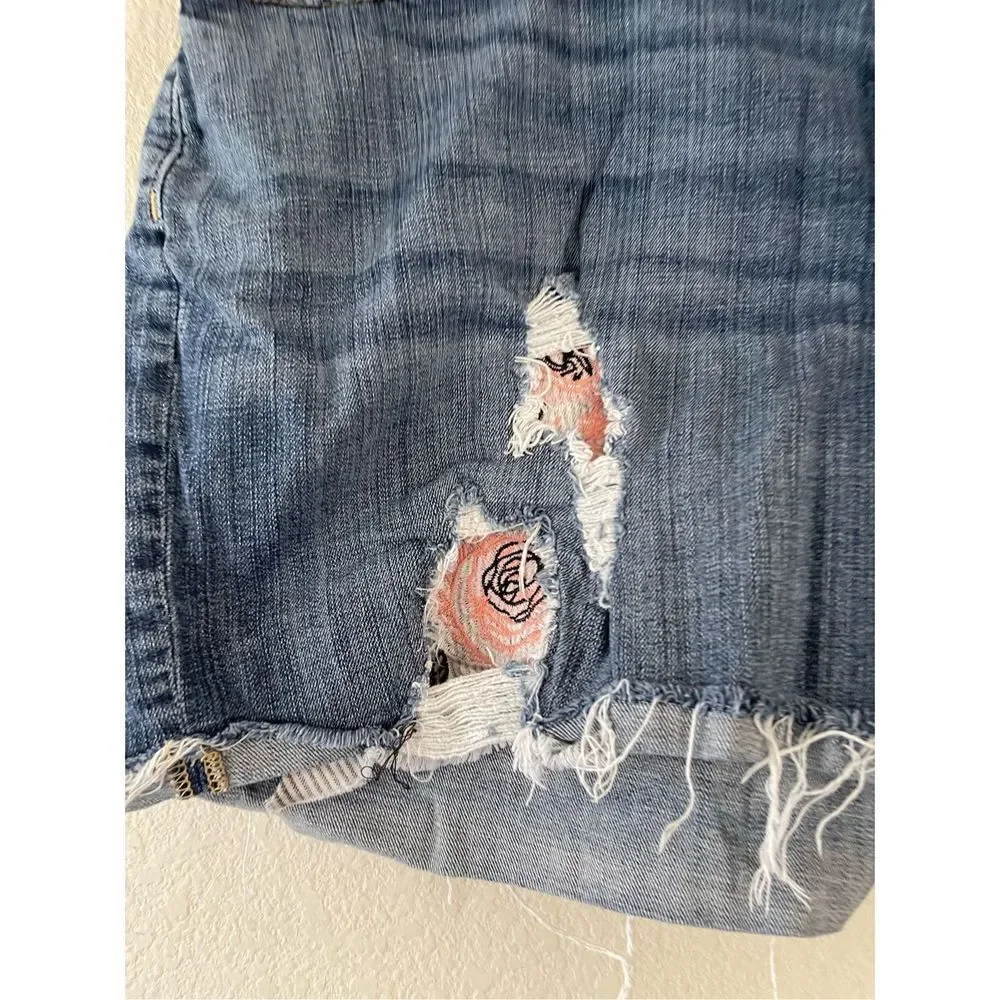 Lane Bryant jean embroidered‎ shorts size 22